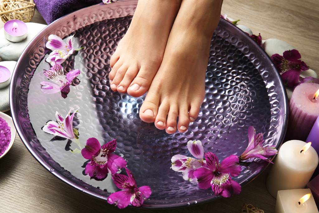 Pedicure SPA: Doskonały sposób na zadbanie o swoje stopy